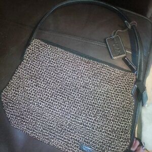 The sak Elliot lucca